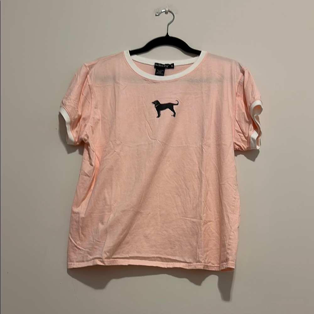 The black dog size XL Light Pink Tee with Black Dog Emblem